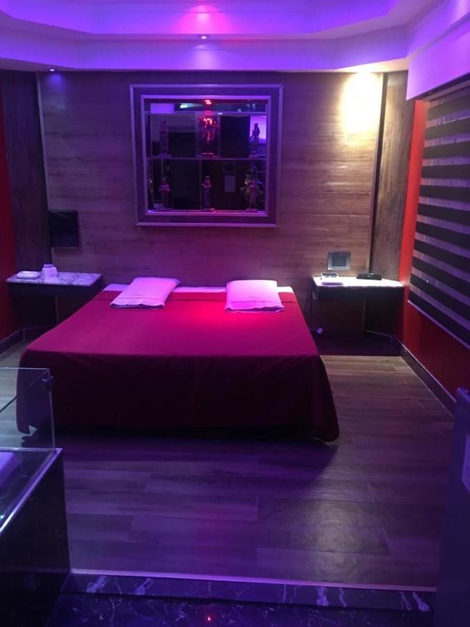 בואנוס איירס Hotel Gilda מראה חיצוני תמונה