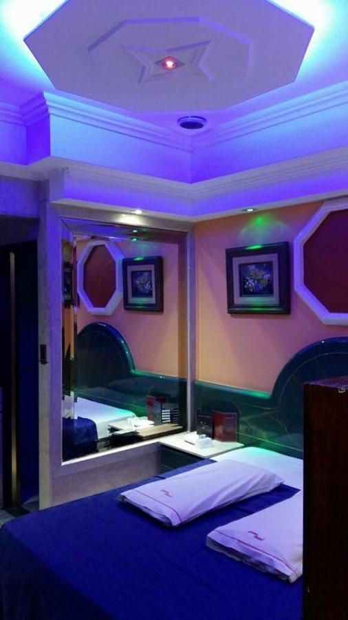בואנוס איירס Hotel Gilda מראה חיצוני תמונה